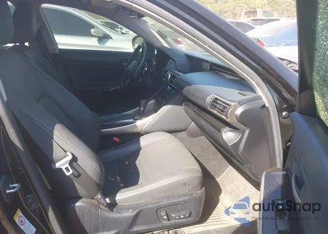 2018 Lexus Is 300 из США, поврежденный, VIN JTHBA1D26J5078387